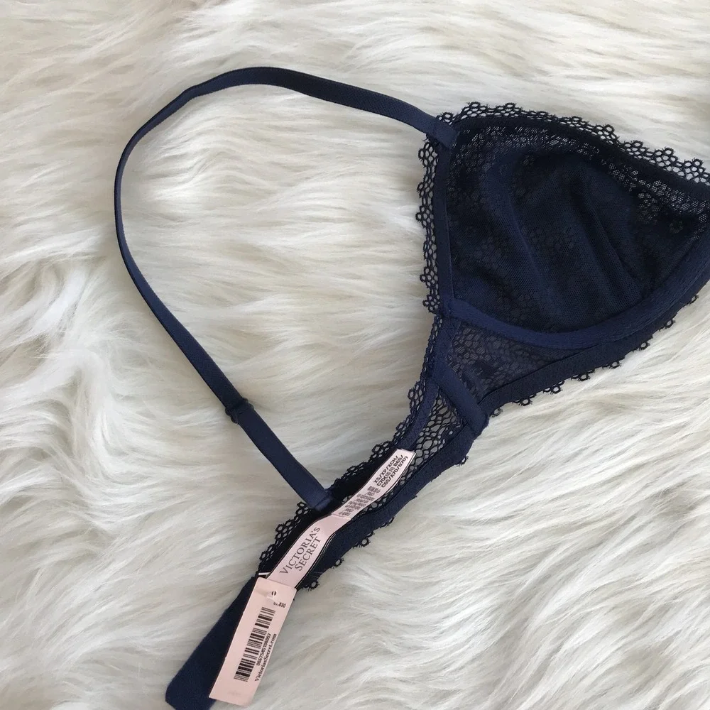 Victoria's Secret Bralette Bra‎ Size XS Dark Blue Floral Lace Underwire Sexy NWT